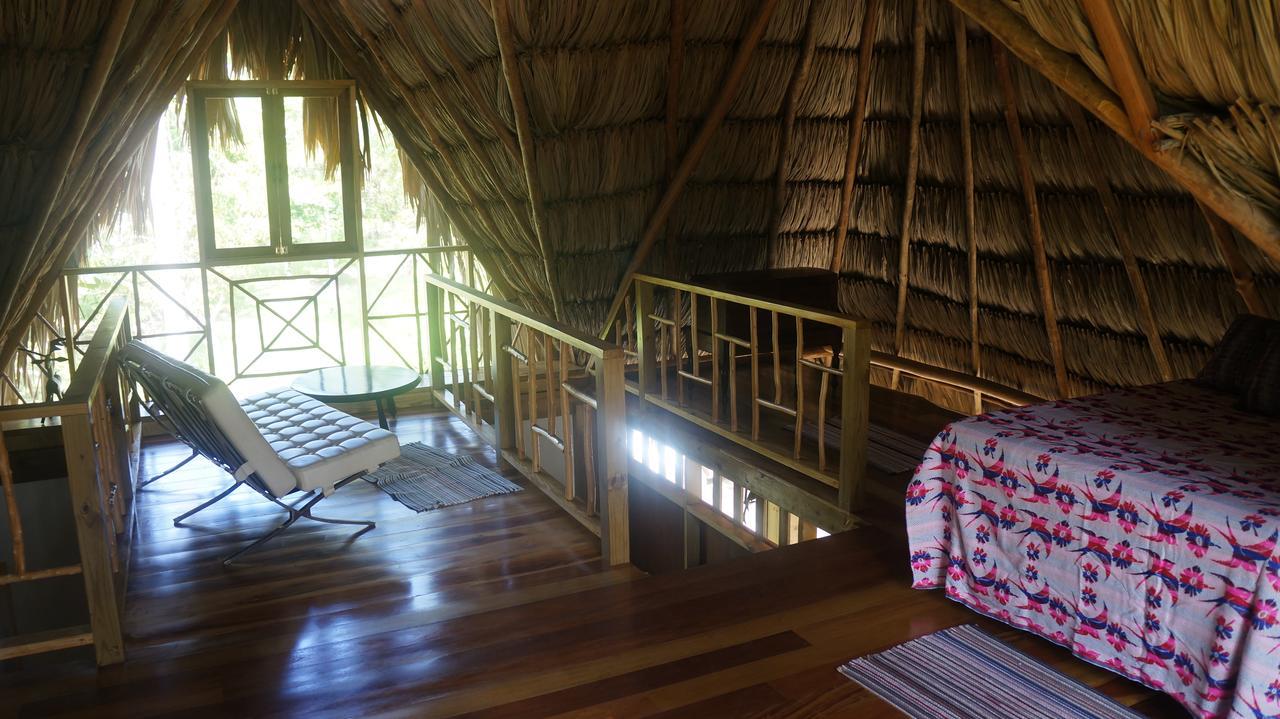 Pine Ridge Lodge San Ignacio Exterior foto